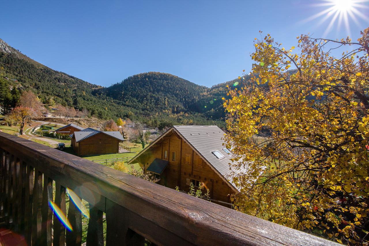 Chambres D'Hotes Les Mures Du Mercantour Valdeblore Rum bild